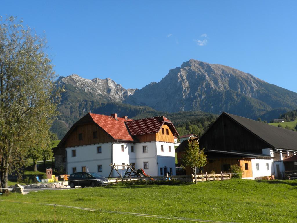 Bio-Urlaubshof Dansbach Villa Spital am Pyhrn Szoba fotó